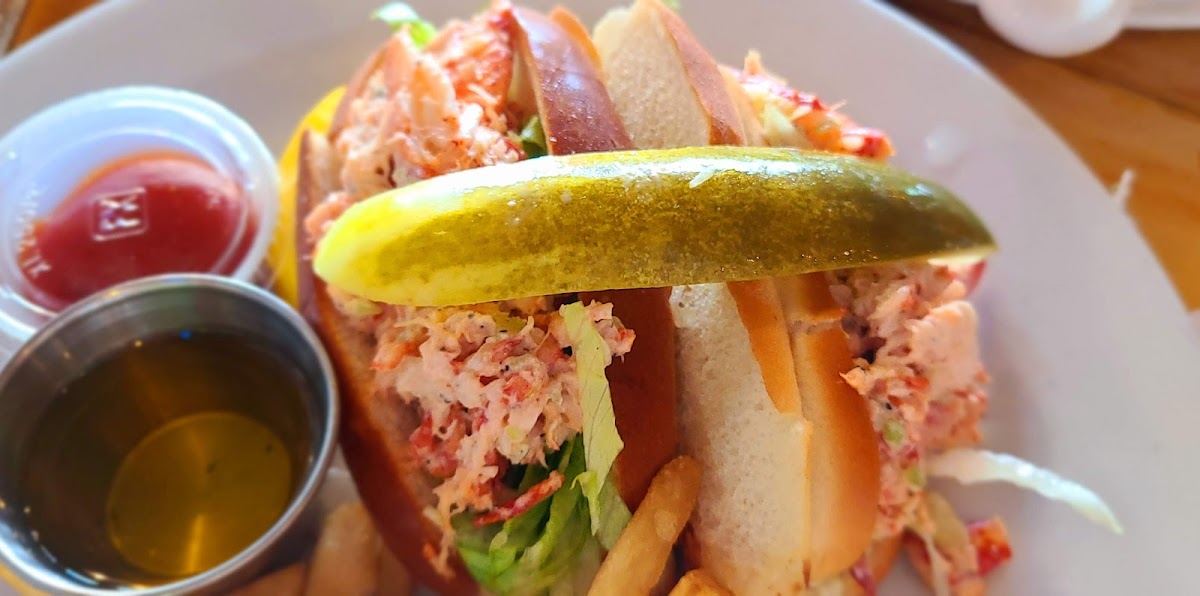 Boatyard Bar & Grill-9