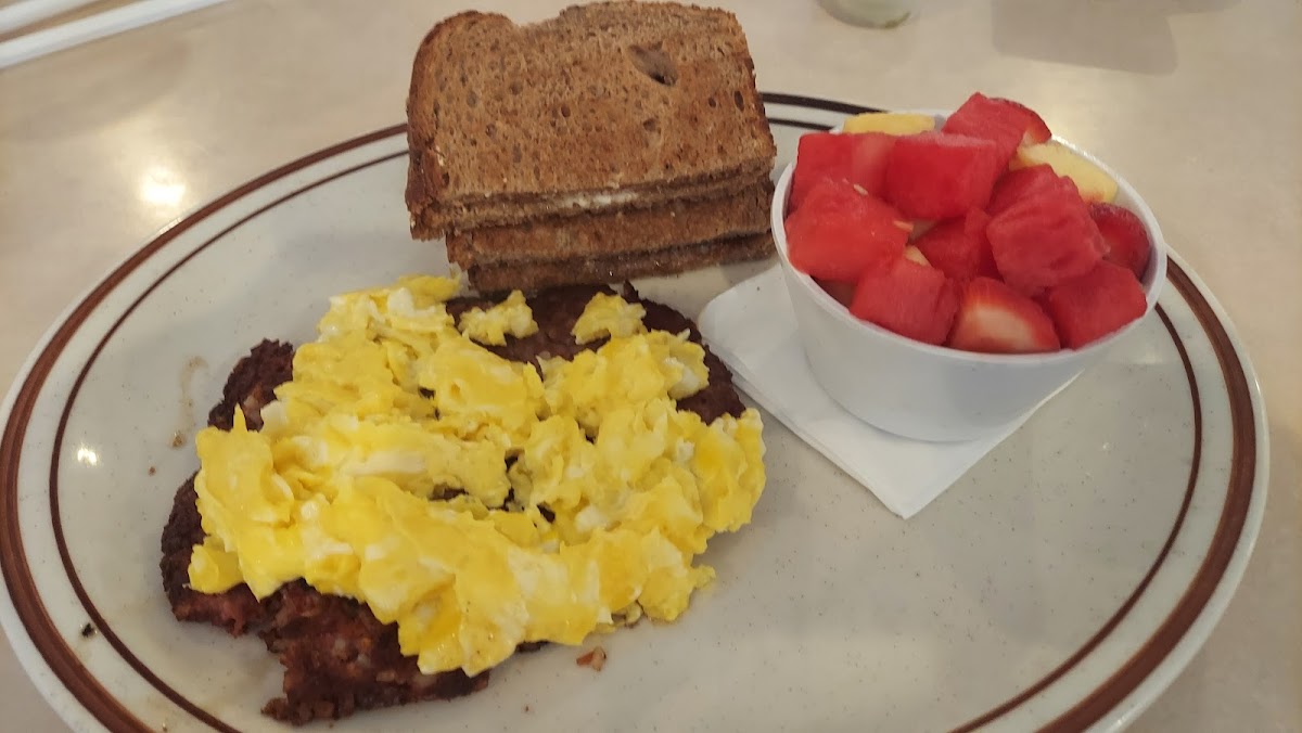 Bobby’S Coffee Shop-10
