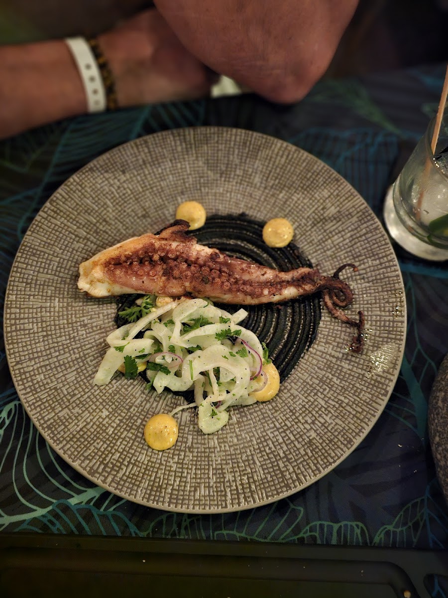 Bohemian Bar & Restaurant-5