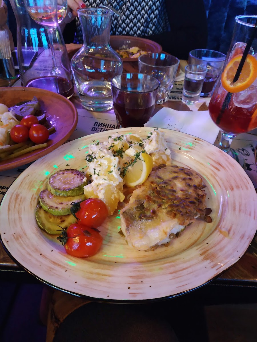 Bol'shoy Petrozavodskiy Restoran-8