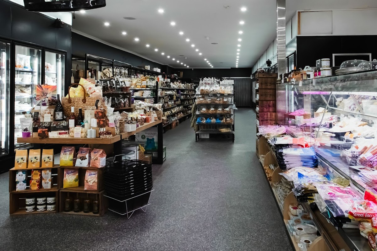 Bolton Street Deli And Liquor-3