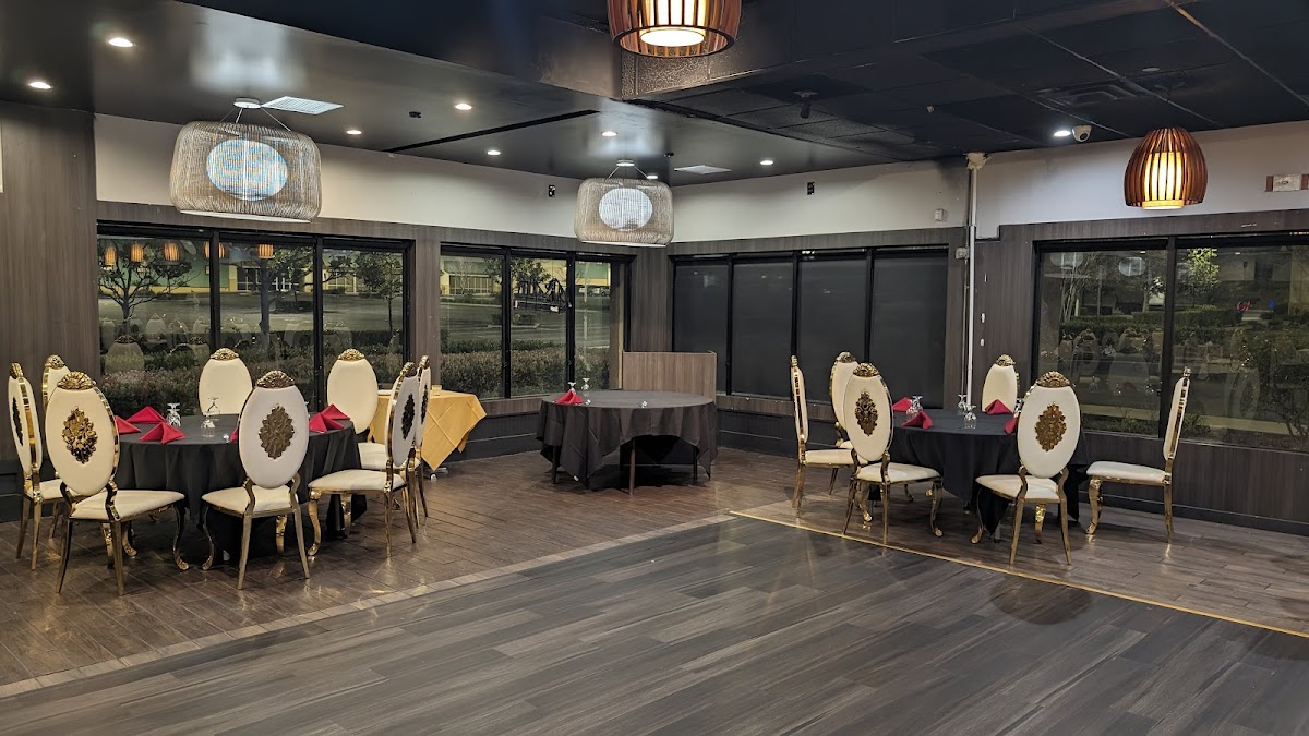 Bombay Grill Bar And Banquet-4