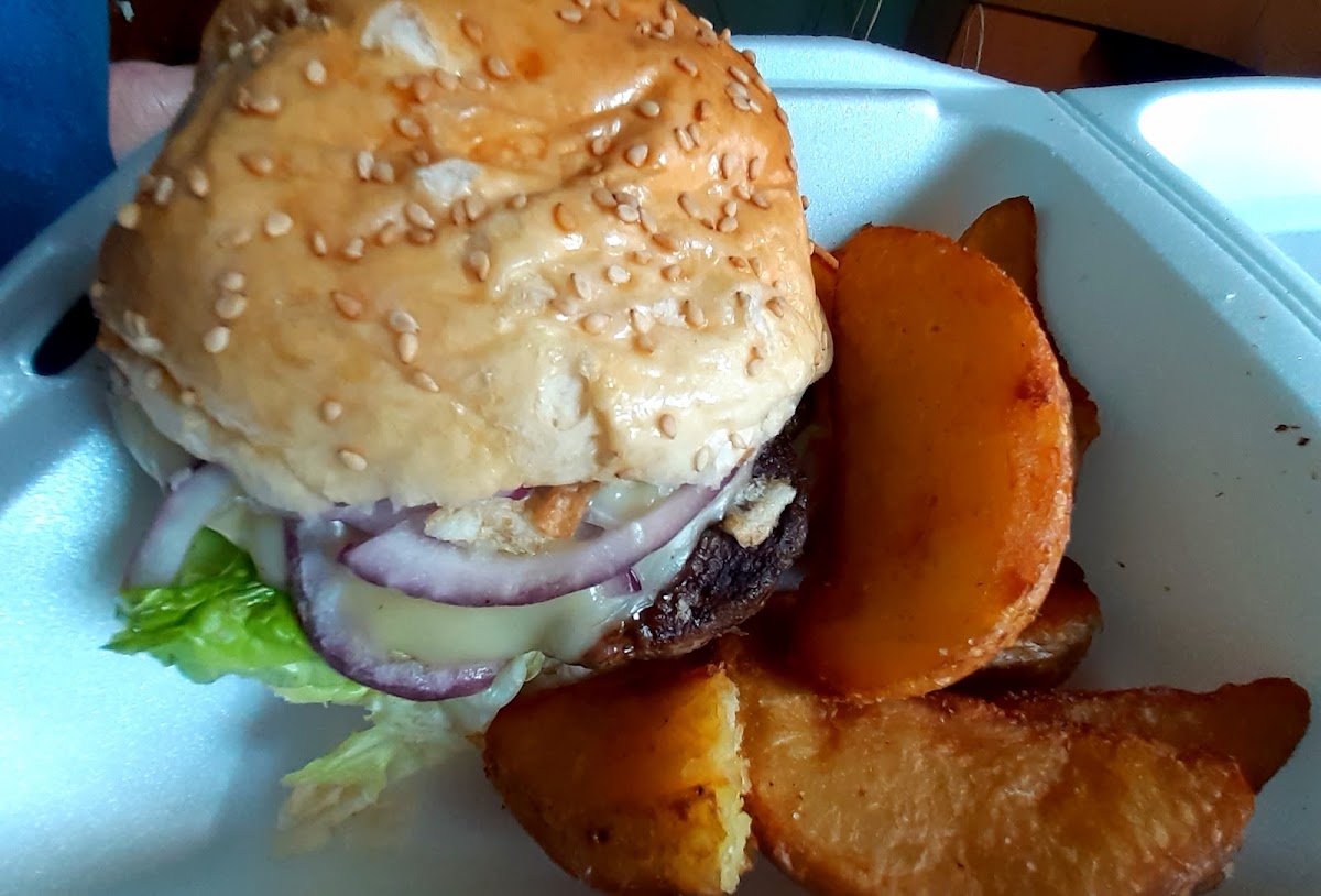 Bombo Burger Balmaceda-9