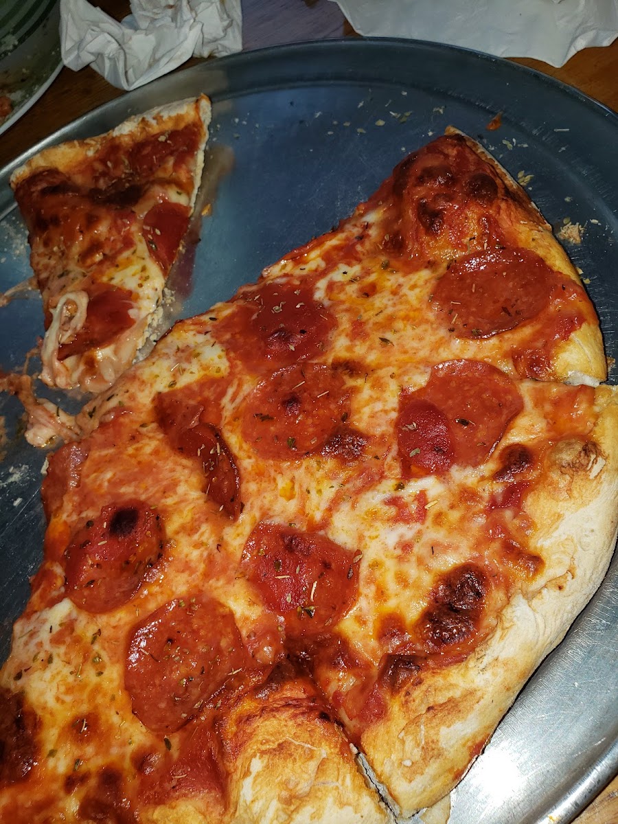 Bommaritos Pizzeria-7