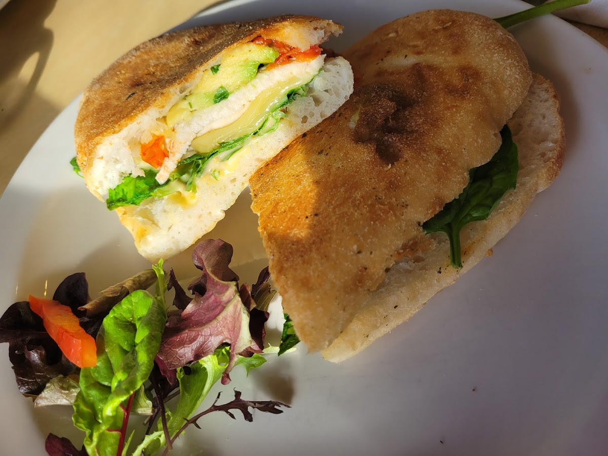 Bon Appetit Cafe-6