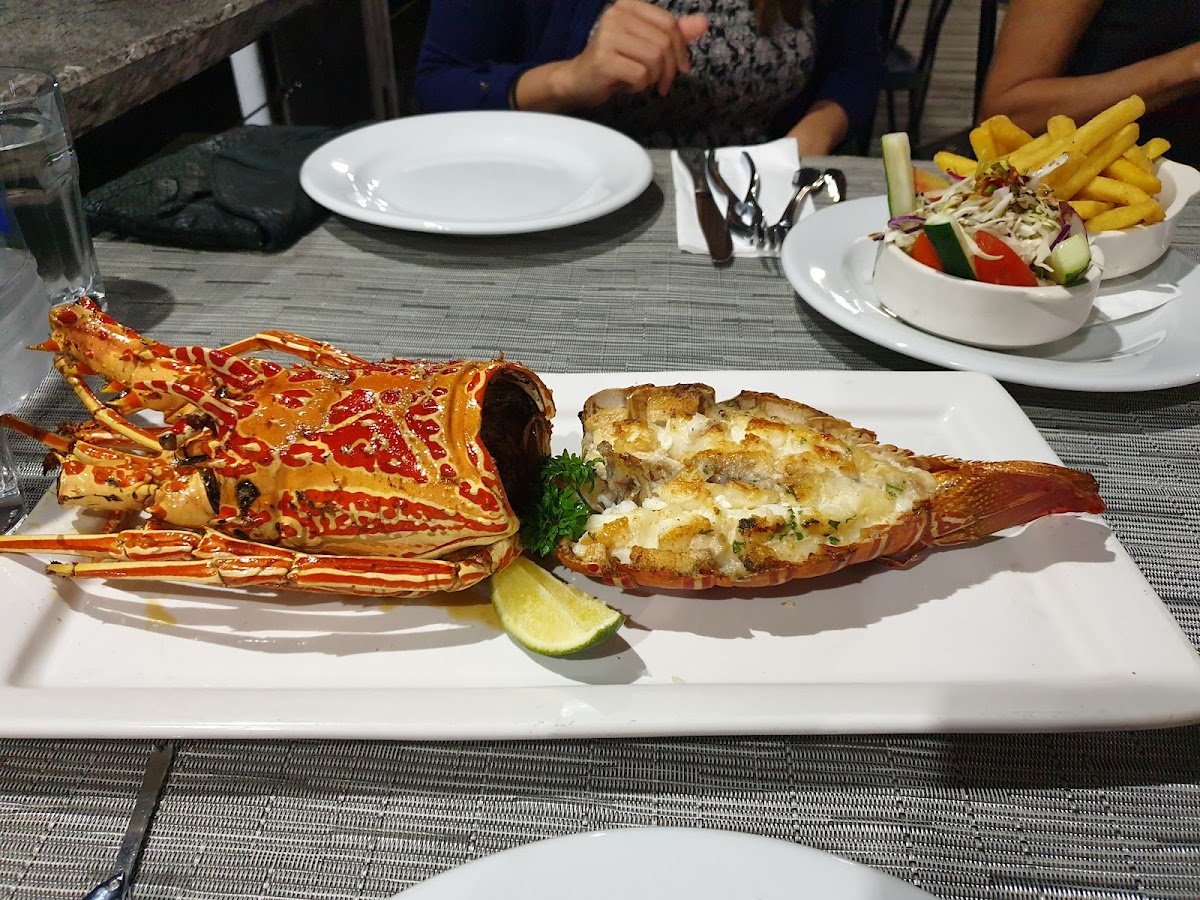 Bonefish Seafood Restaurant-10