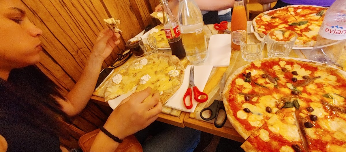 Bonvivant Pizza-5
