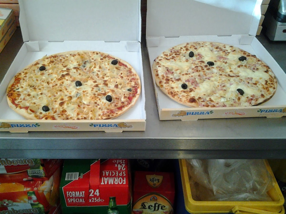 Boogy's Pizza-8