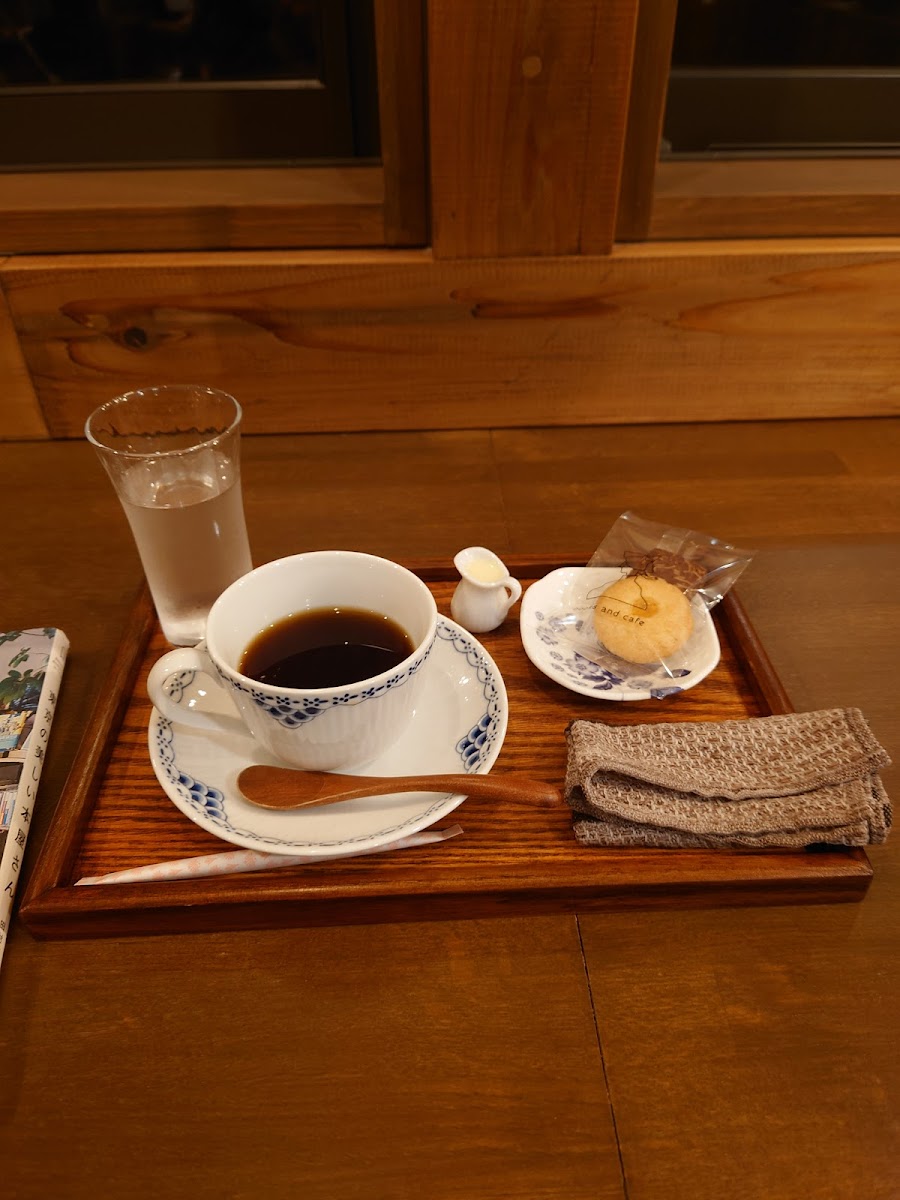 Books And Cafe ひめしゃら文庫-5