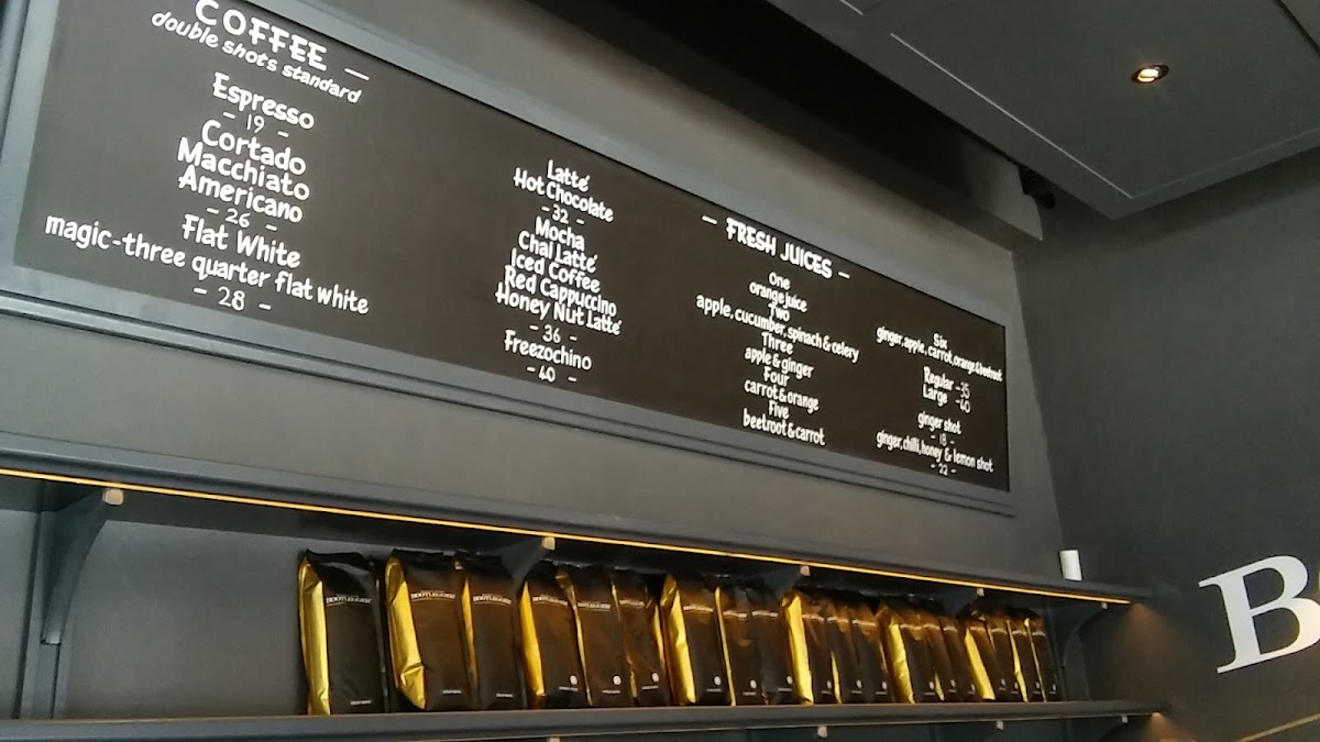 Menu Bootlegger Three Anchor Bay Halaal-8