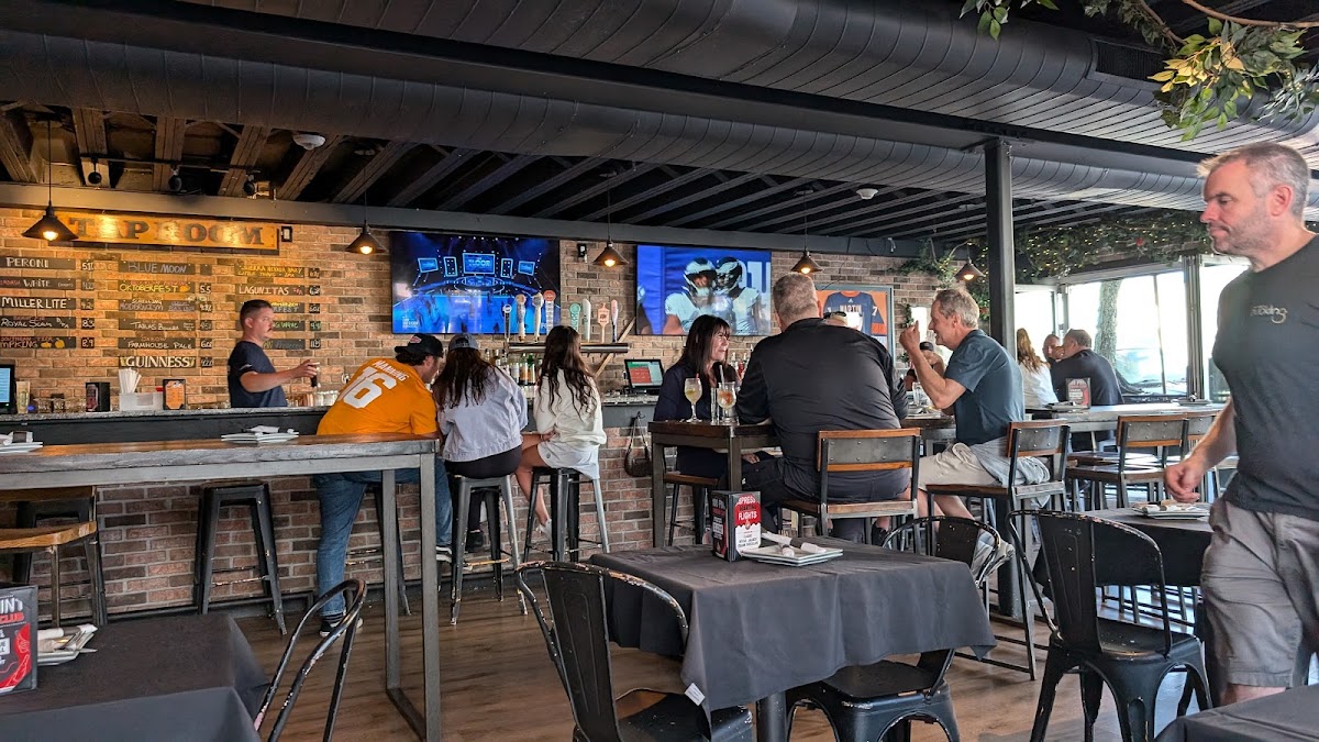 Borrelli's Taproom