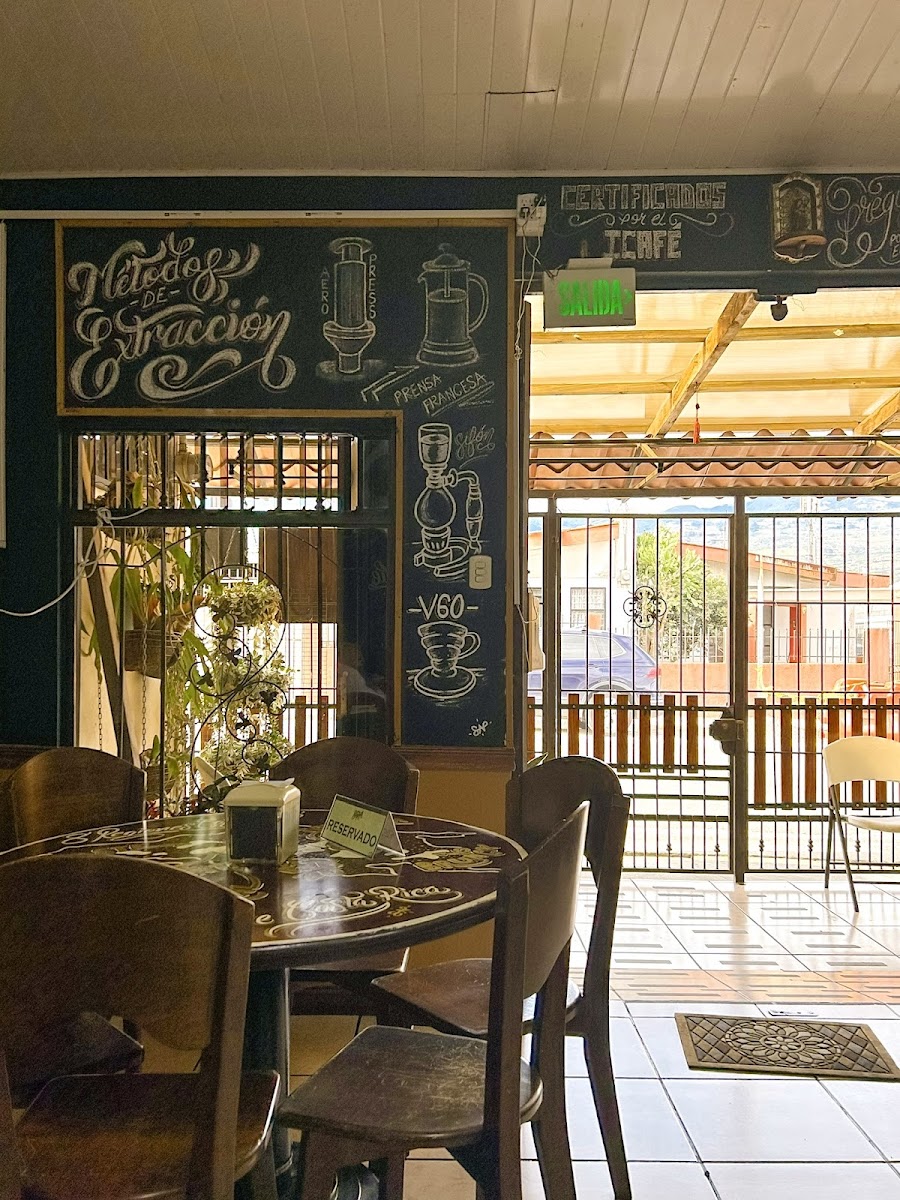 Boutique Café-3