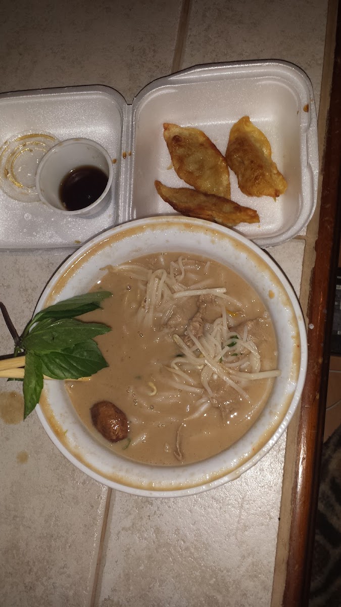 Bowness Vietnamese Restaurant-6