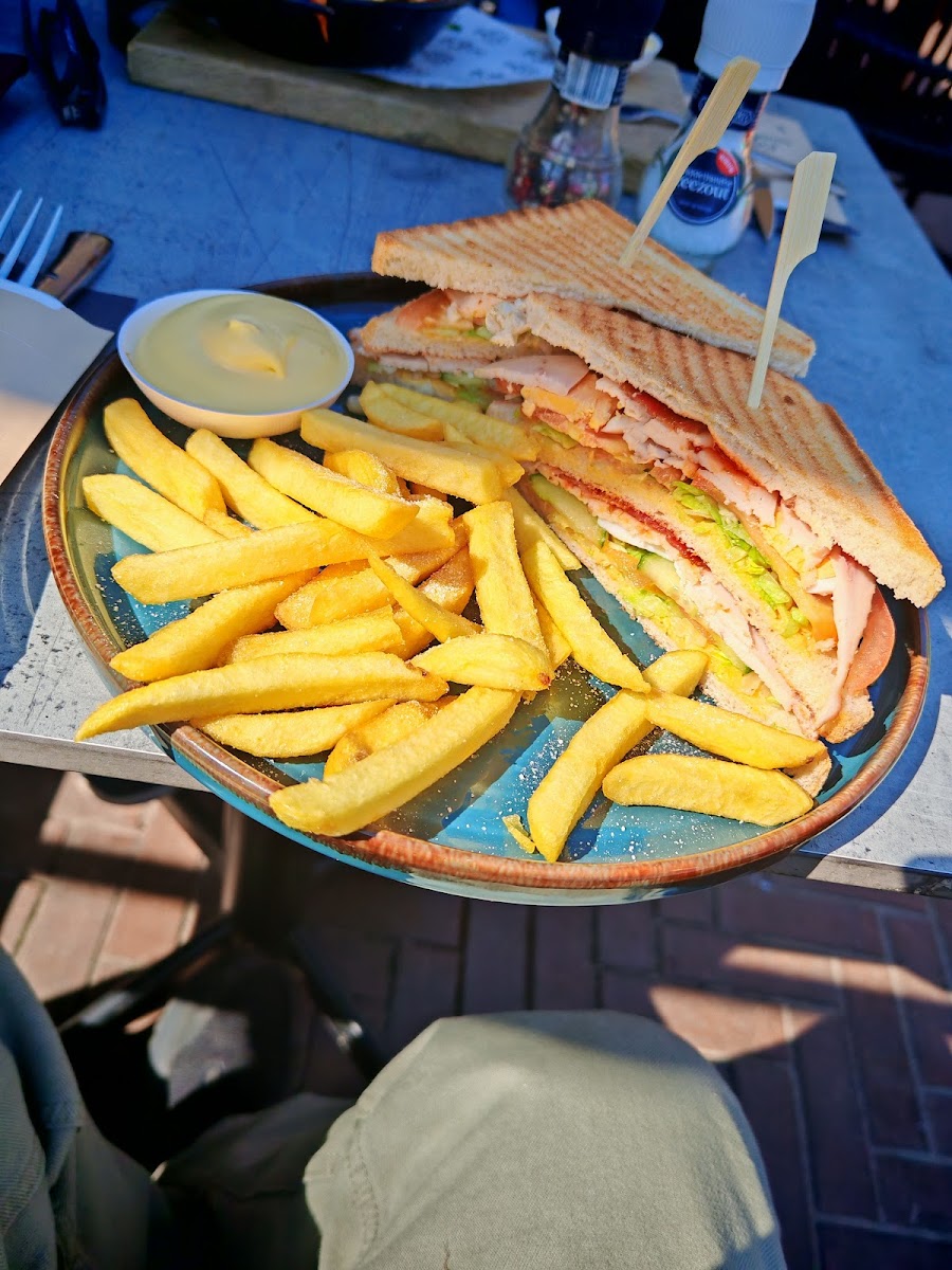 Brasserie Cafetaria Family Lisse-4