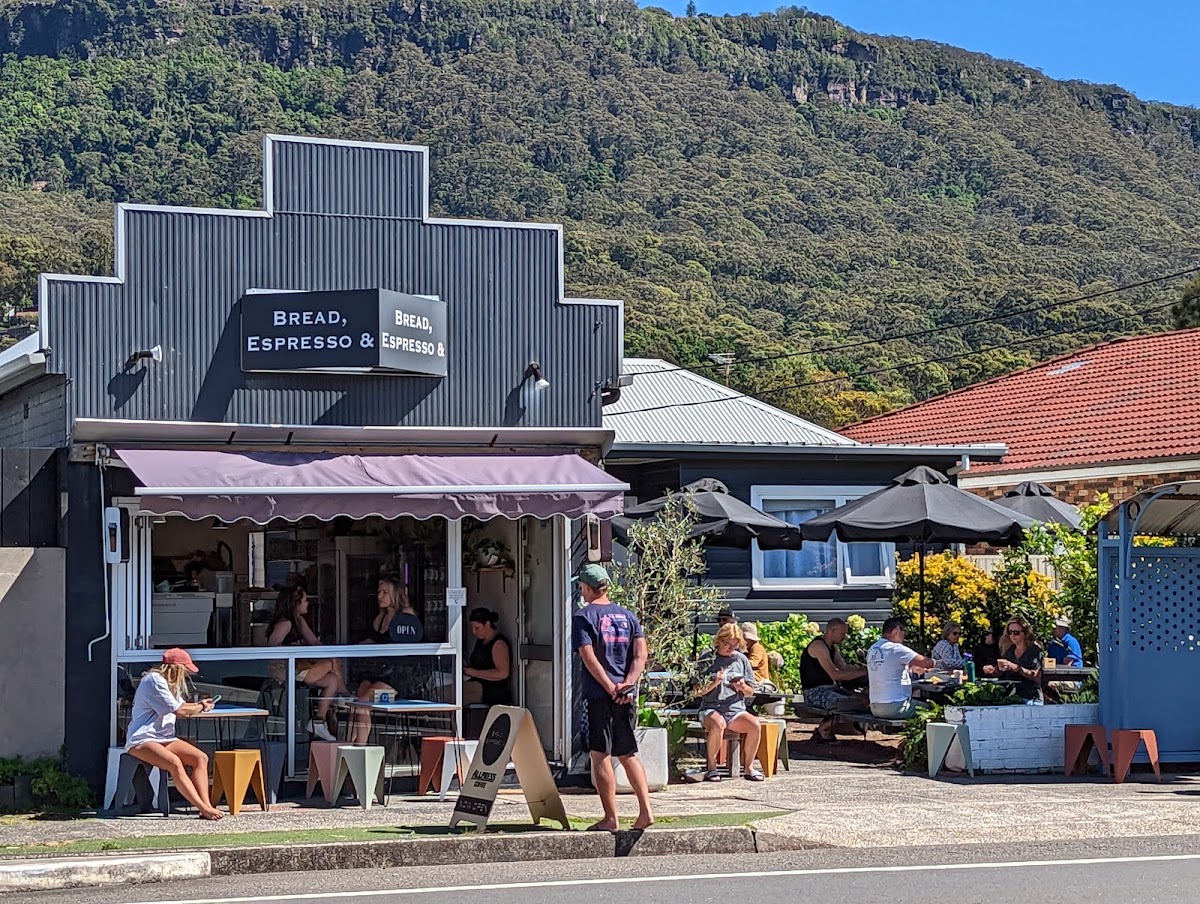 Bread, Espresso & Thirroul-4