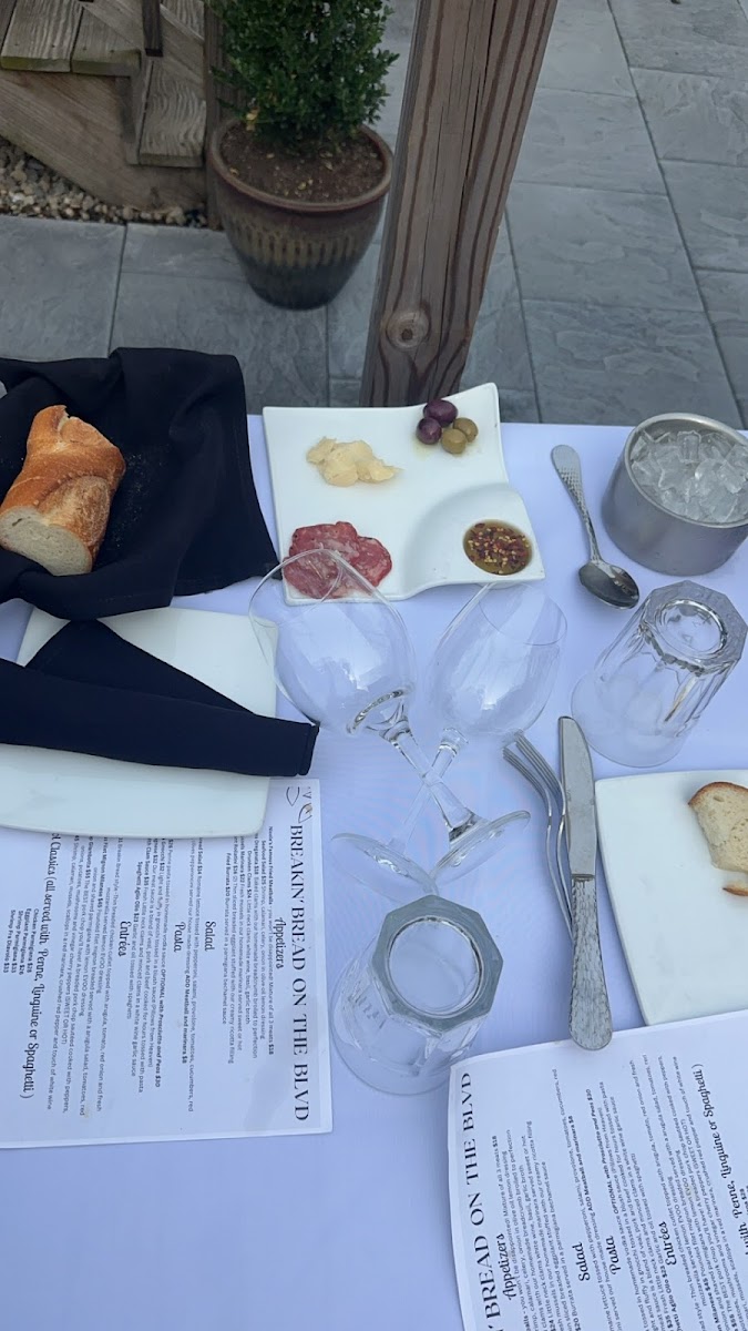 Menu Breakin Bread On The Boulevard-2