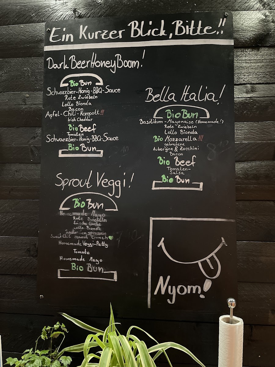 Menu Brgrs. Bio Beef Burger Mitte-7