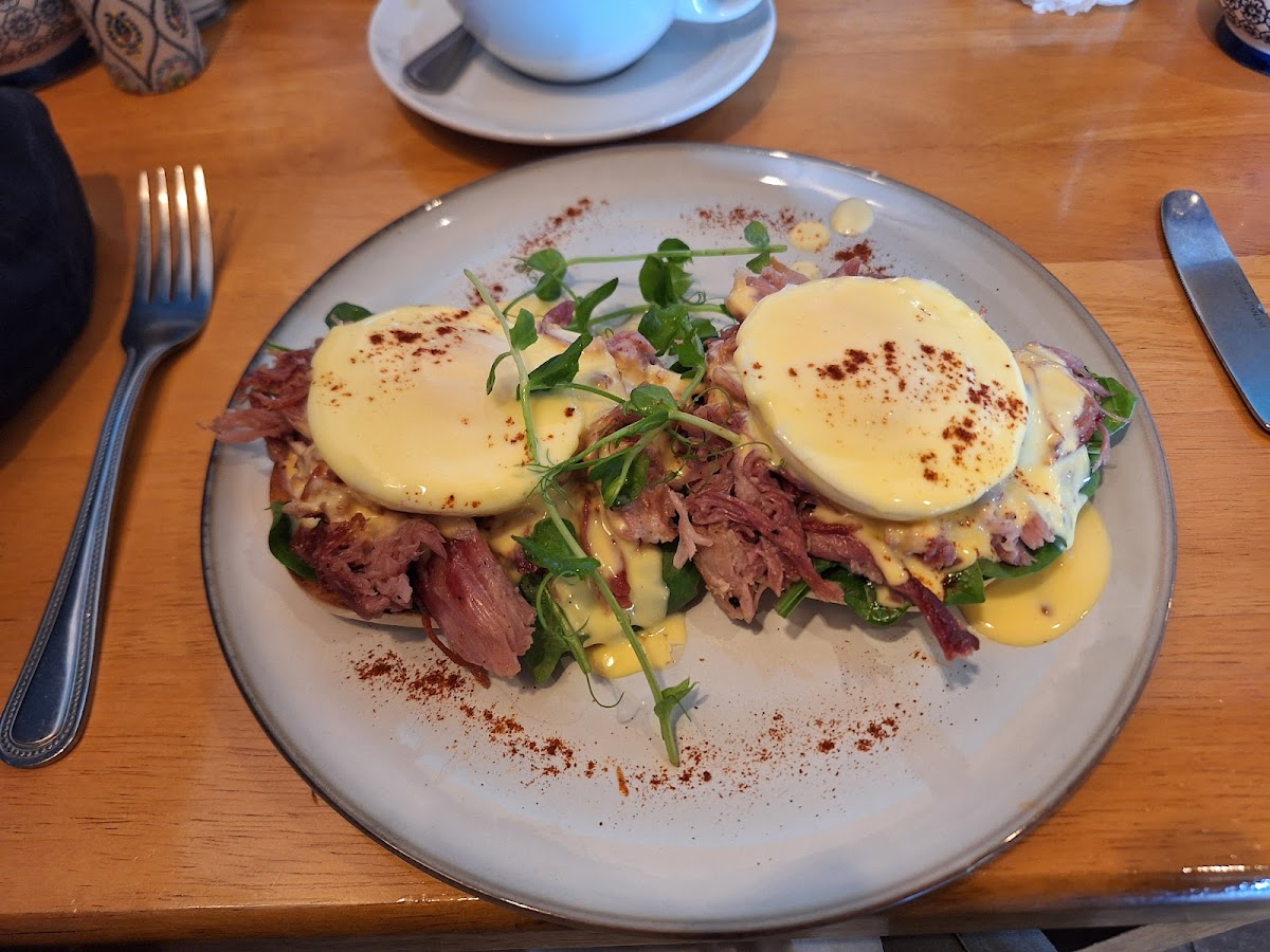 Bridge Cafe & Bistro-5