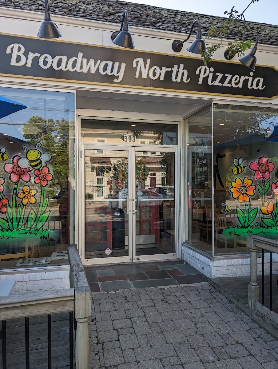 Broadway North Pizzeria Restaurant