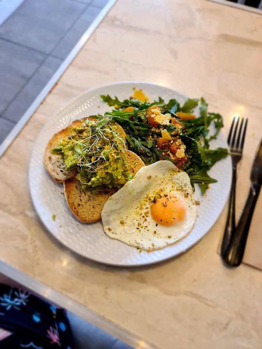 Broody Hen Coffee Shop-4