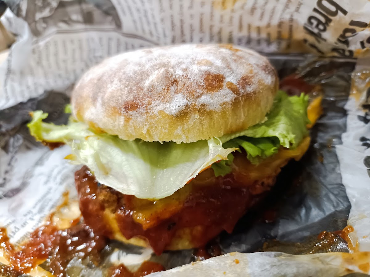 Bro's Burger-6