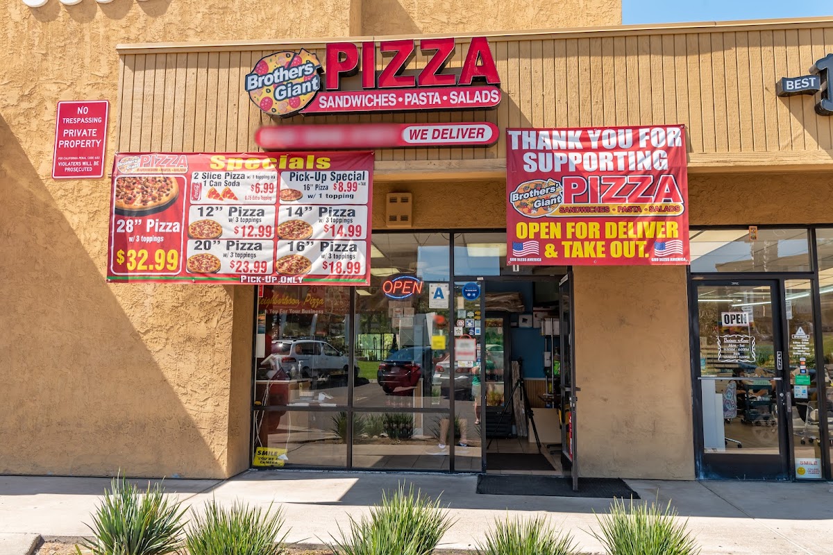 Brothers' Giant Pizza