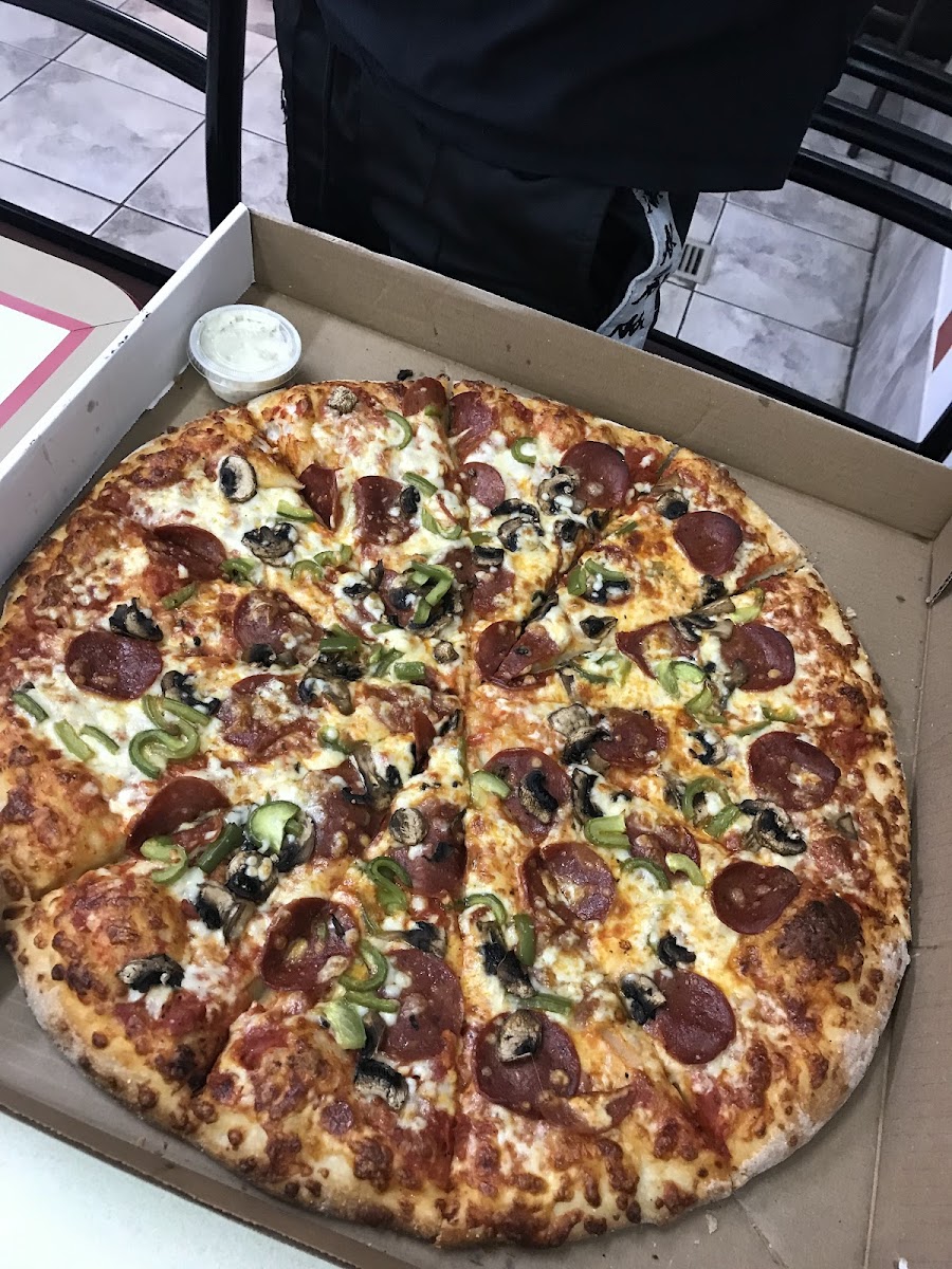 Brothers Pizza & Wings-9