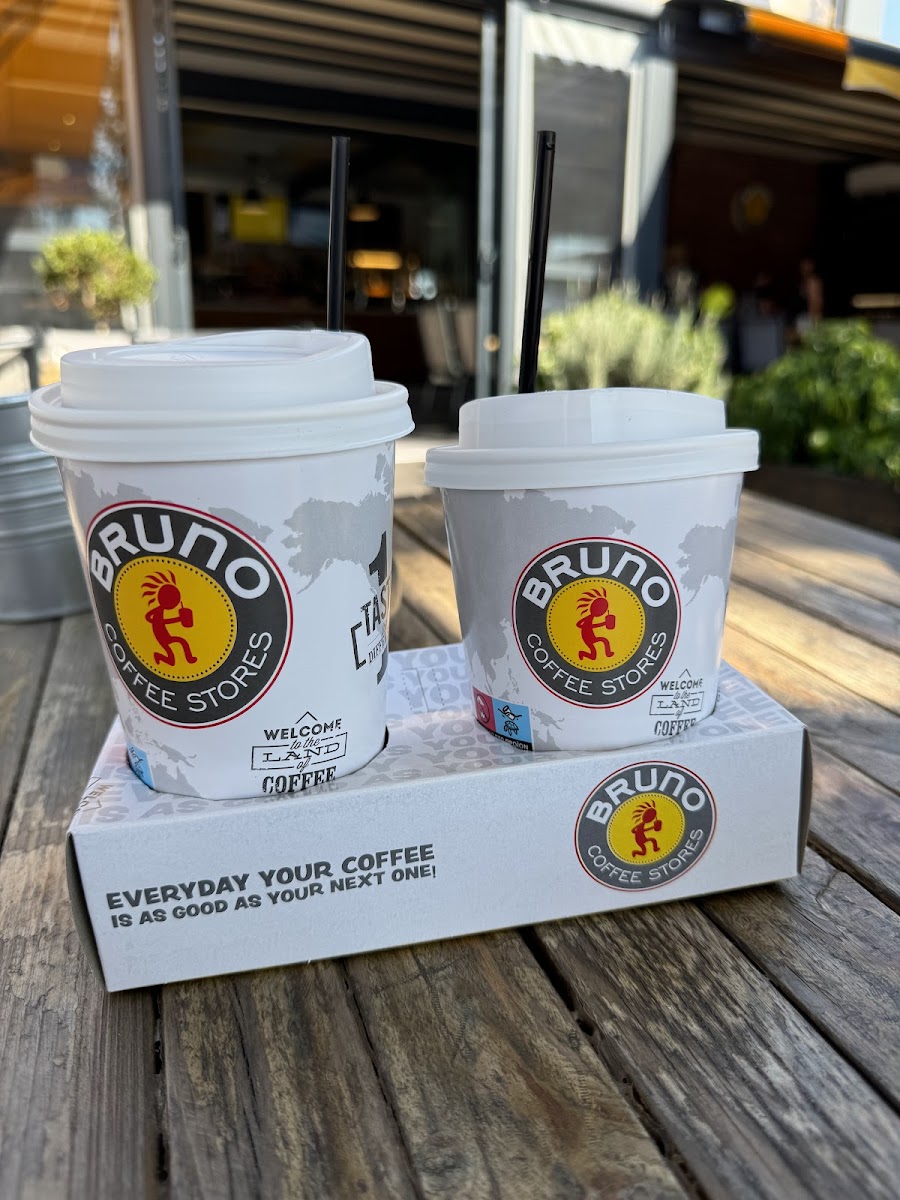 Bruno Coffee Store-2