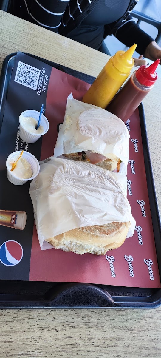 Bruxa's Burger-10