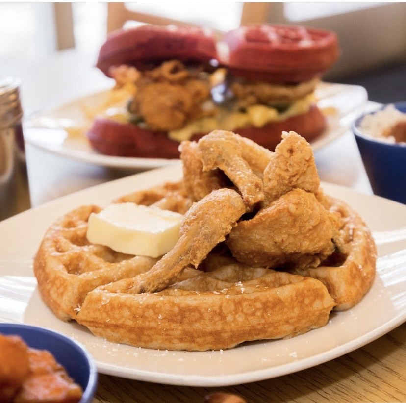 B's Chicken & Waffles-8