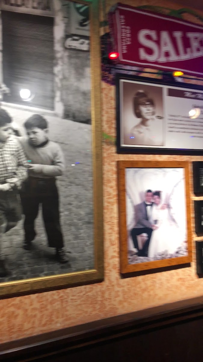 Buca Di Beppo Italian Restaurant-2