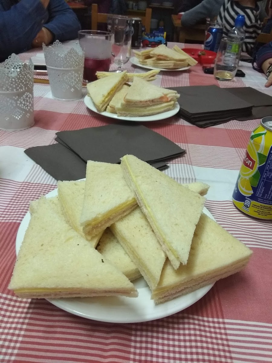 Buenos Aires Pizza & Cafe Tango-10