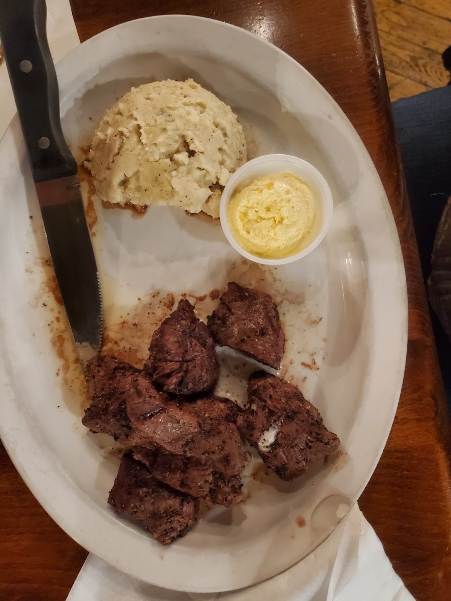 Buffalo Jump Steakhouse-6