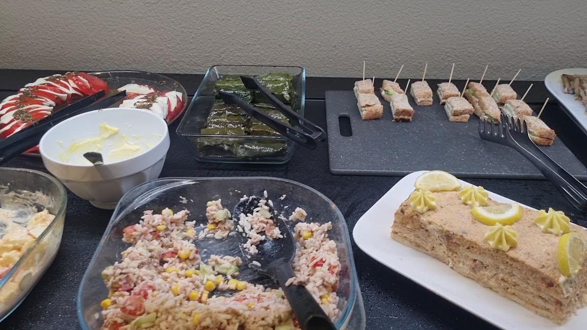 Buffet A Volonte Saveurs A Gogo-2
