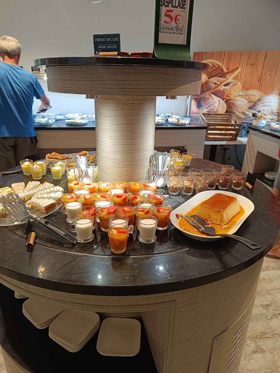 Buffet A Volonte Saveurs A Gogo-3