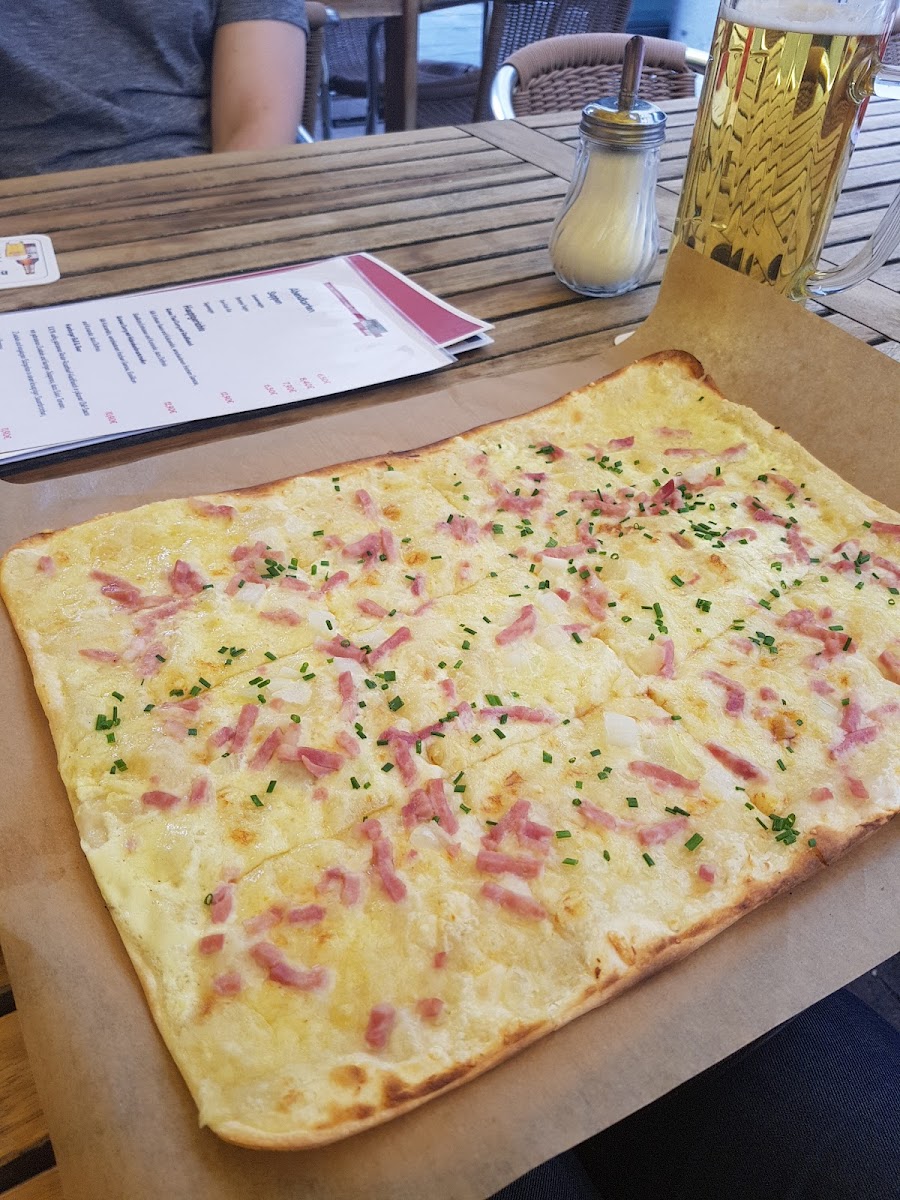 Bull & Bear Restaurant & Sportsbar-9