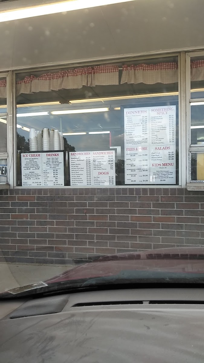 Menu Bulldog Drive-In-9