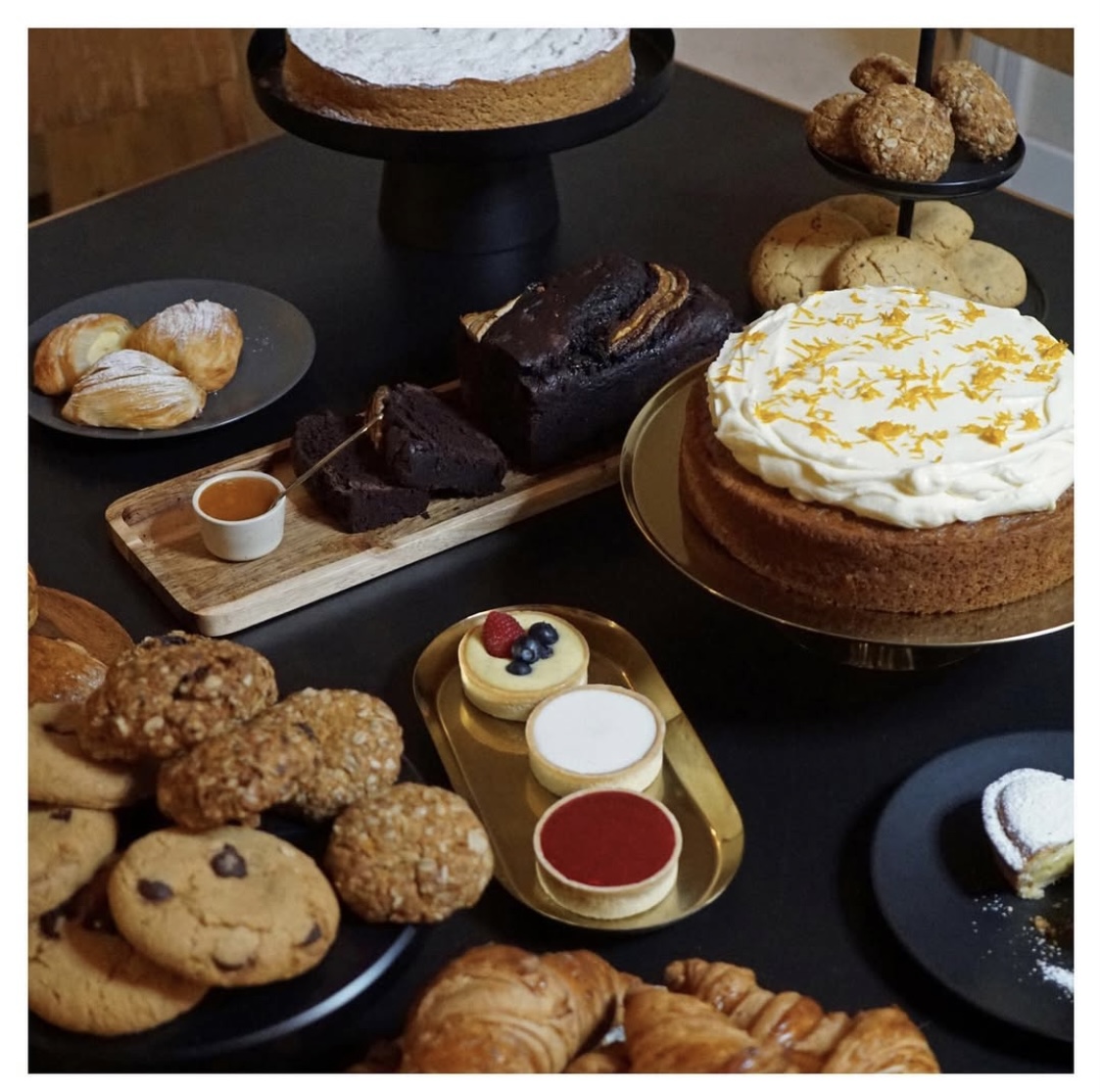 Bully’S Bakery-2
