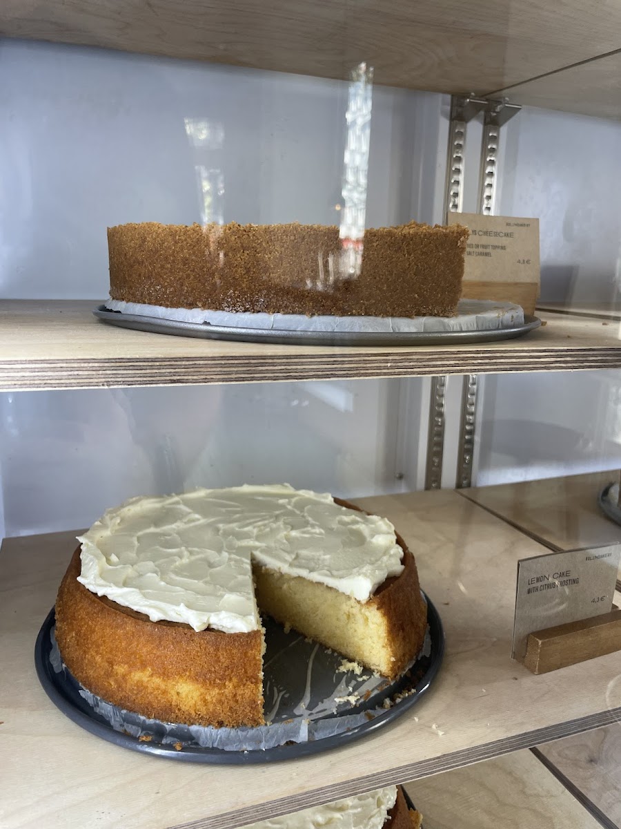 Bully’S Bakery-6