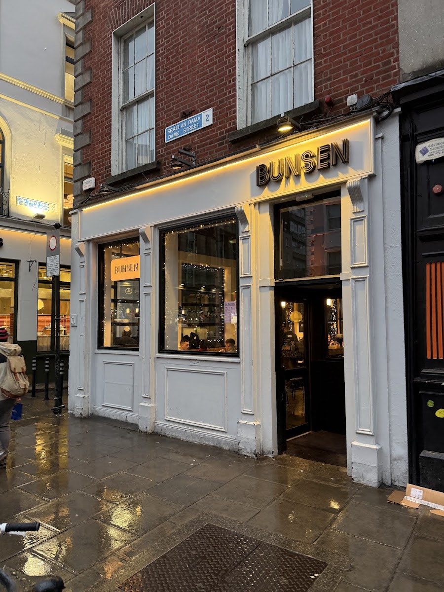 Bunsen Dame Street