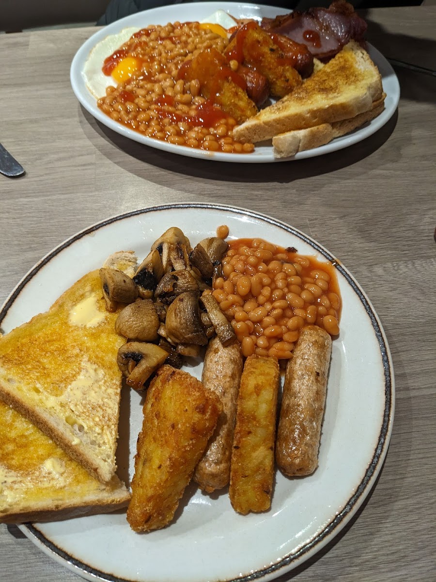 Bunters Cafe & Restaurant-4