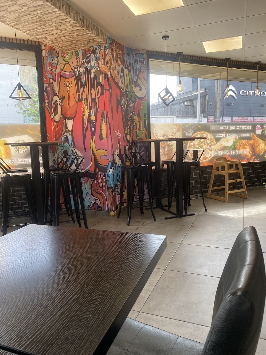 Burger 45 Street