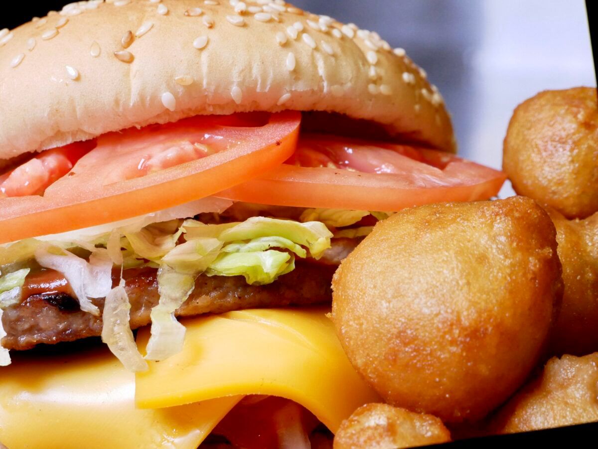 Burger Baron Onoway-9