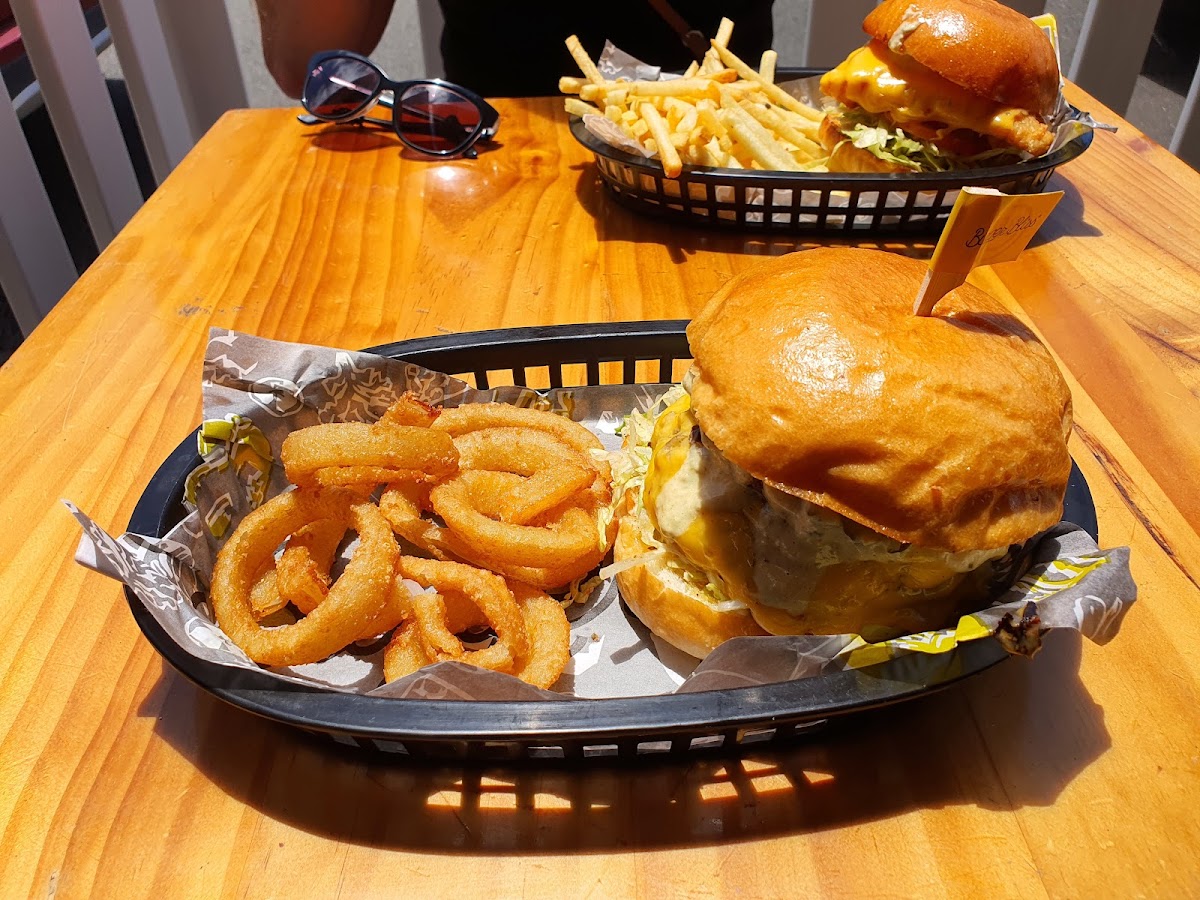 Burger Bliss-6
