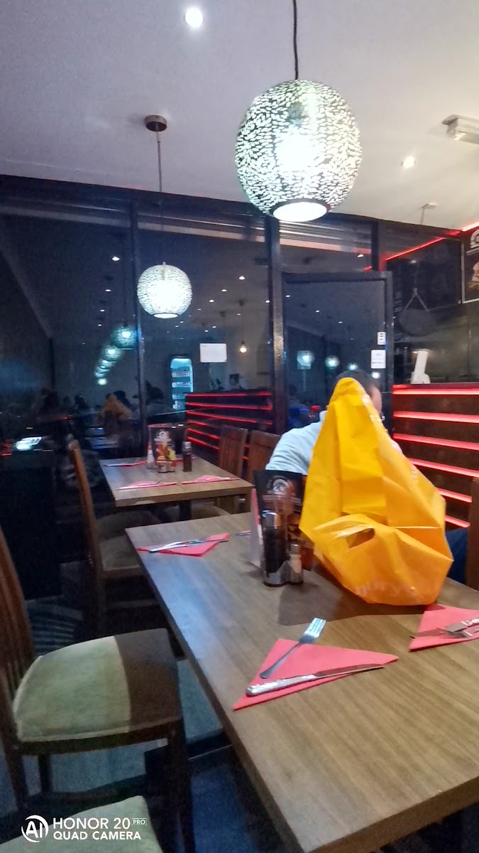 Burger Boulevard-2