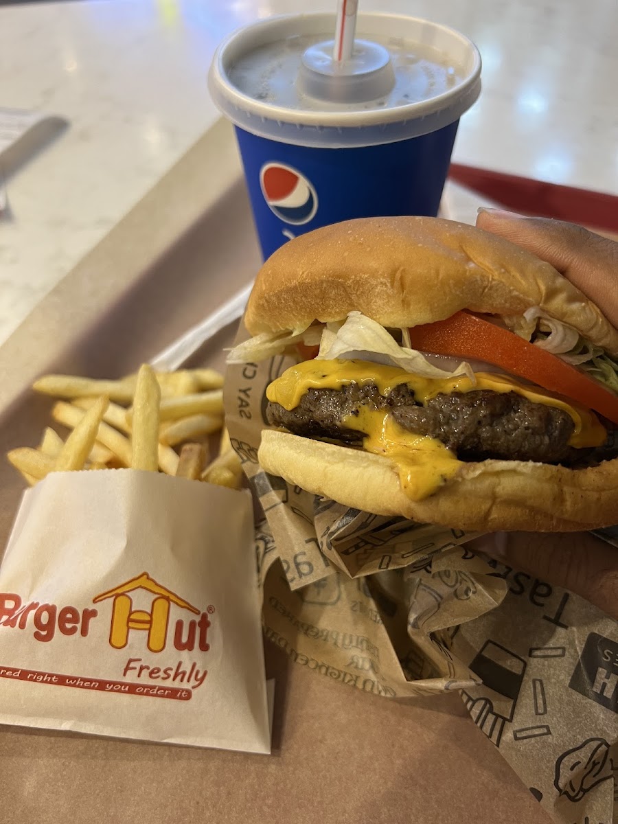 Burger Hut-9