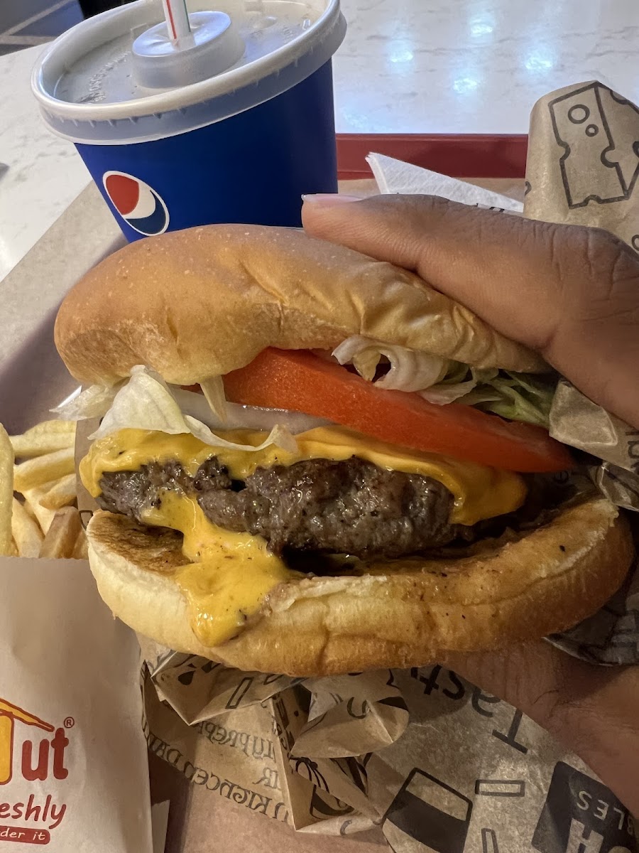 Burger Hut-6