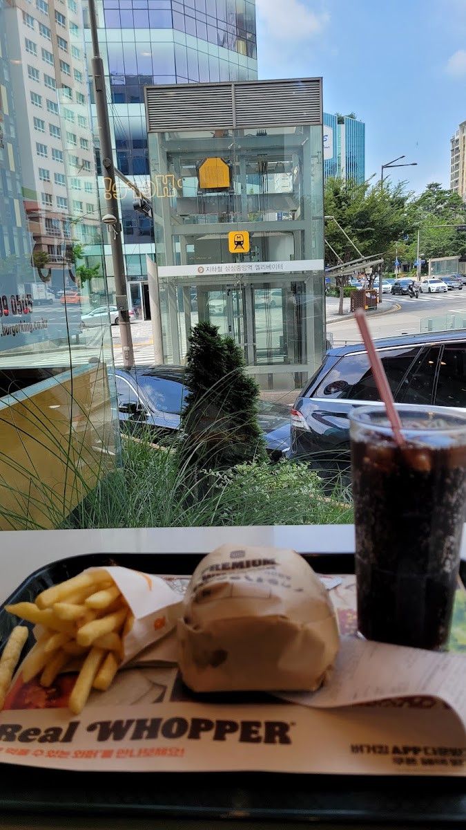 Burger King Samseong Jungang Station-6