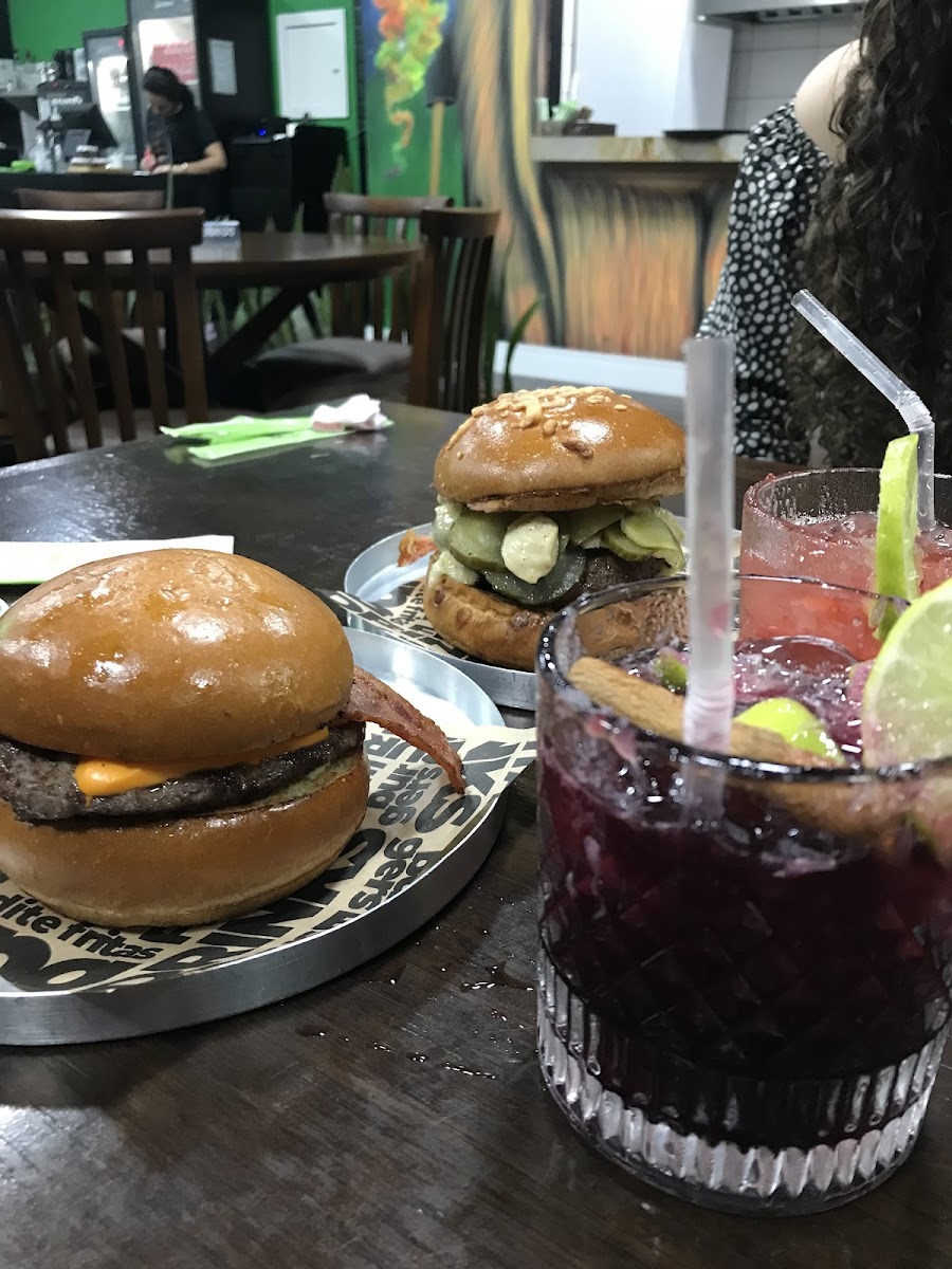 Burgerbravo - Itoupava Central-5