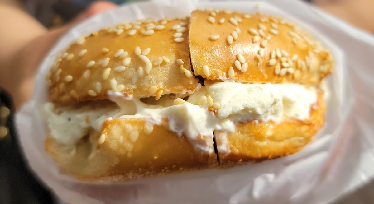 Burlington Bagel Bakery-8
